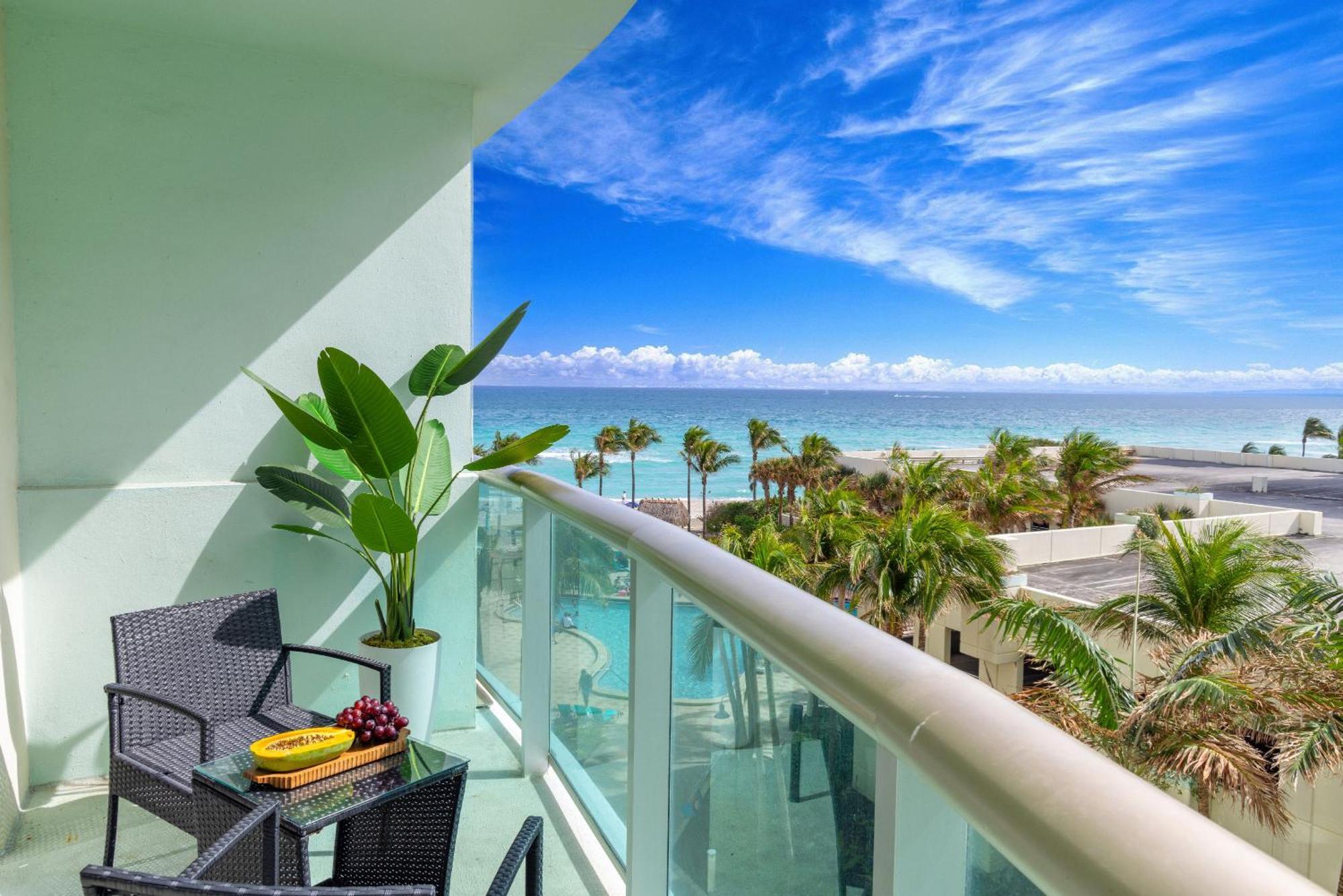 Modern 1 Bdr Oceanview With Direct Beach Access! Холивуд Екстериор снимка