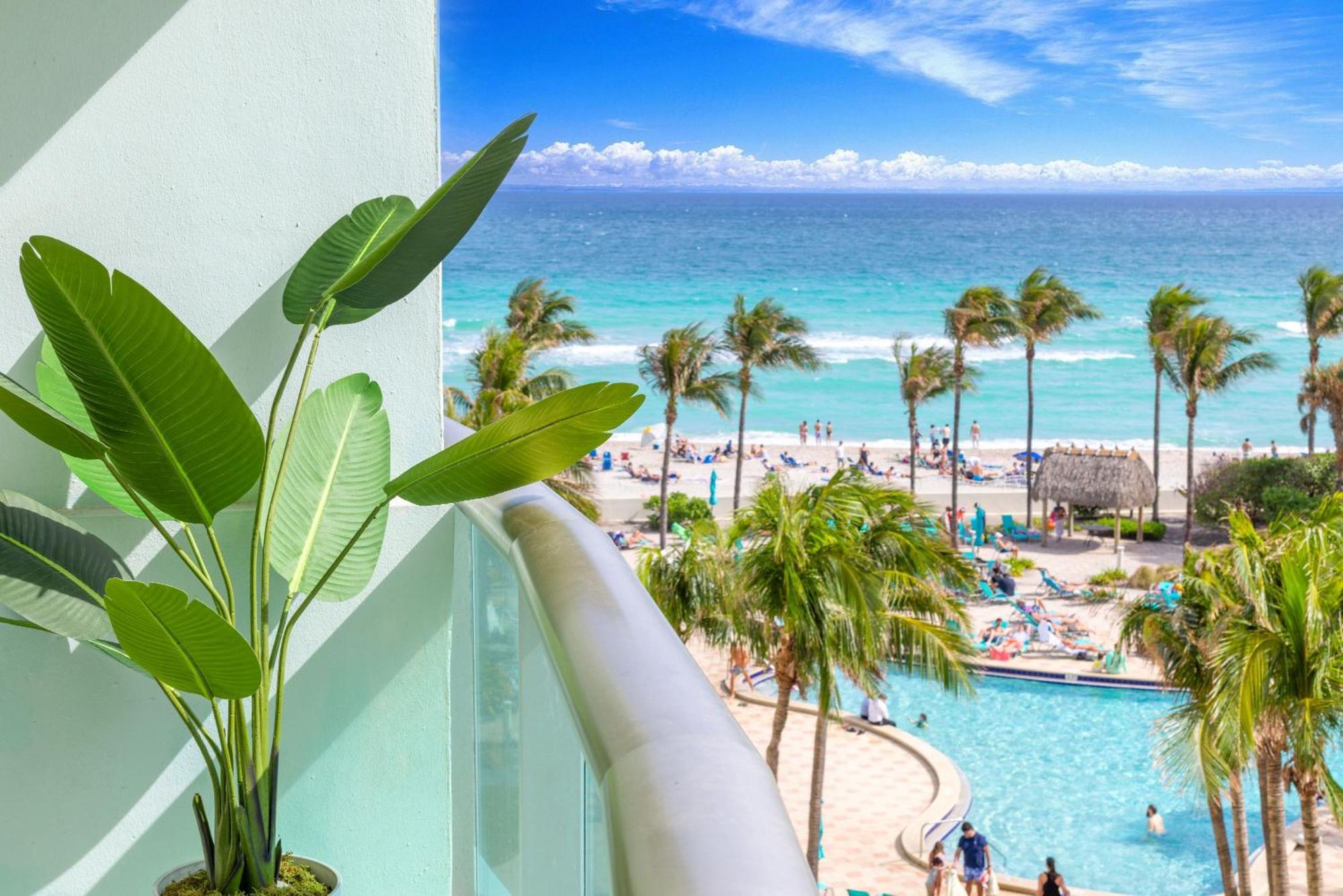 Modern 1 Bdr Oceanview With Direct Beach Access! Холивуд Екстериор снимка